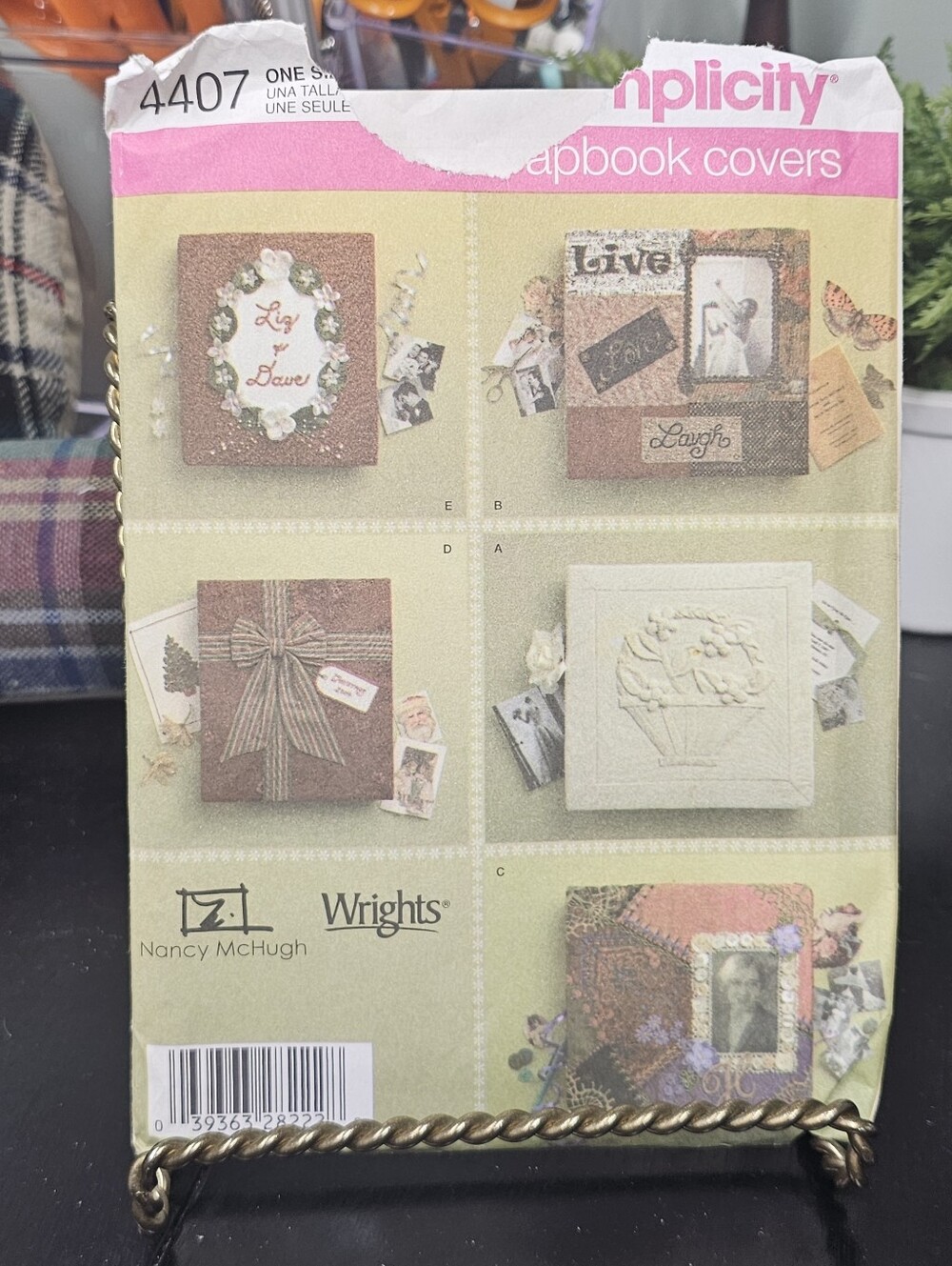 Simplicity 4407 Sewing Pattern Sceapbook Covers